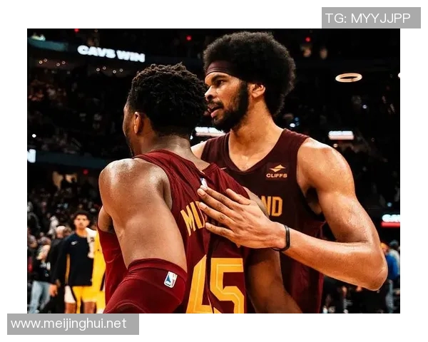 米切尔：骑士遭遇困难其实是好事 莫布利需要打得更果断一些