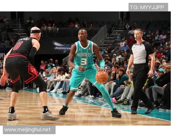 18分10篮板4助攻，杨瀚森能赢回斯普利特的信任吗？